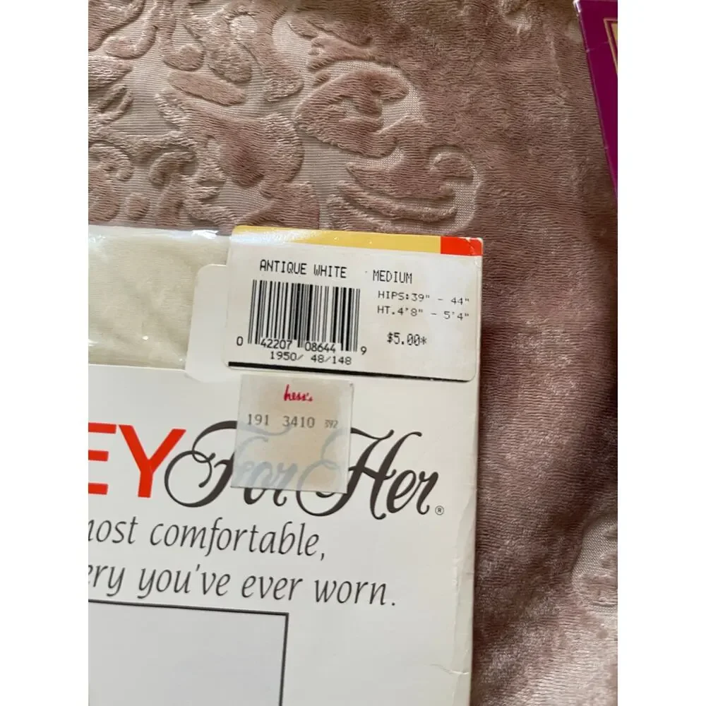 Vintage NWT 80s Pantyhose – Size Medium – Set of 2 – Retro Hosiery‎